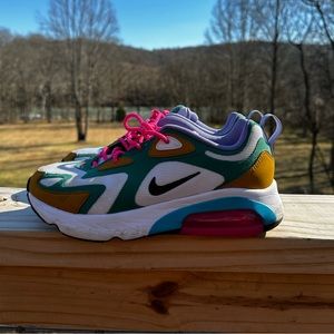 Nike air max 200 “mystic green”